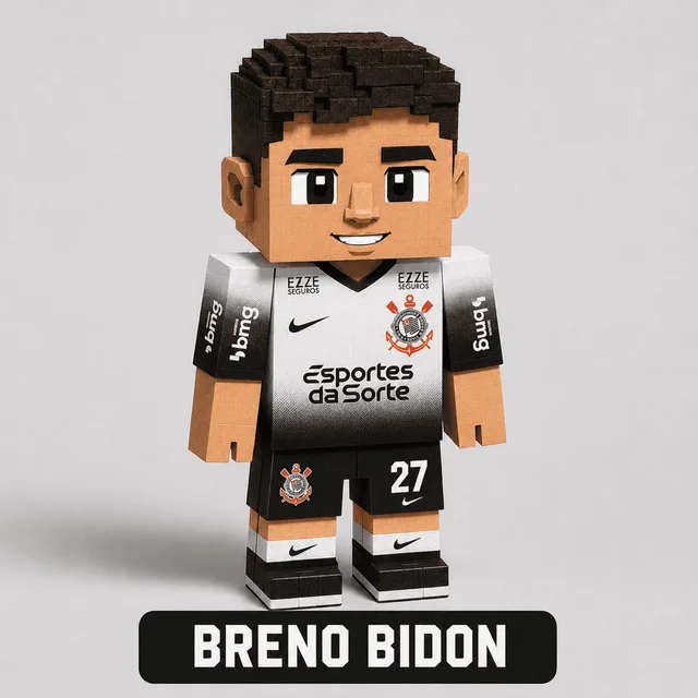 Boneco de papercraft de Breno Bidon em estilo blocos